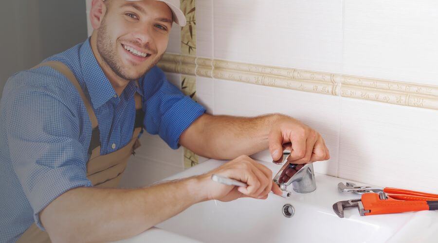 Professional sink repair in Mendon, IL